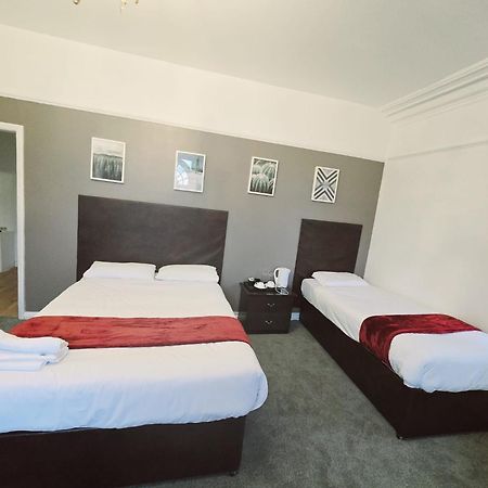 Kingswood Hotel Мейденгед Екстер'єр фото